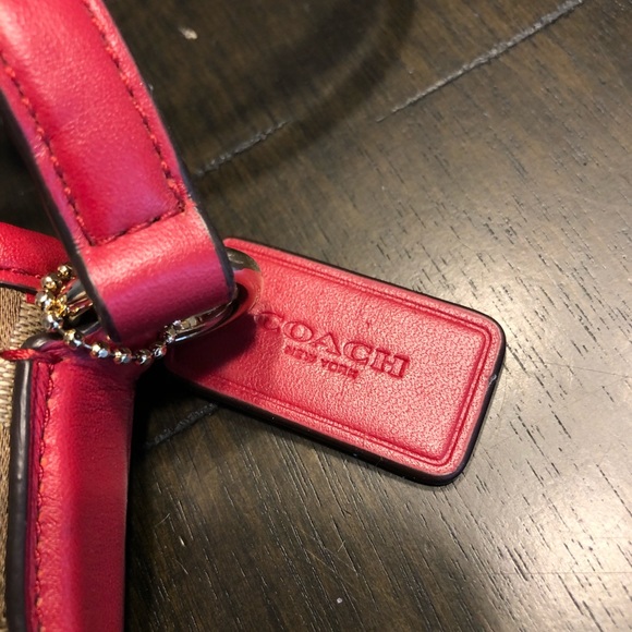 Coach Crossbody Bag - Picture 2 of 3